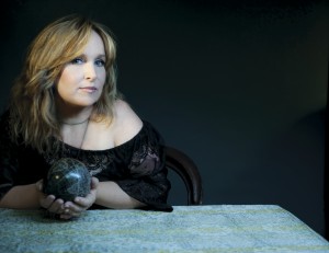 GretchenPeters1-300x231